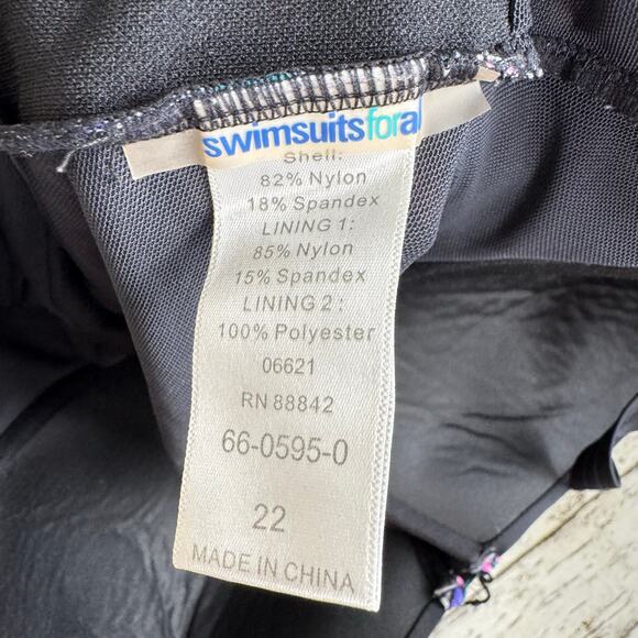 Swimsuits For All One Piece Abstract Swimsuit Bathing Suit Size 22 Purple Modest - Picture 8 of 9